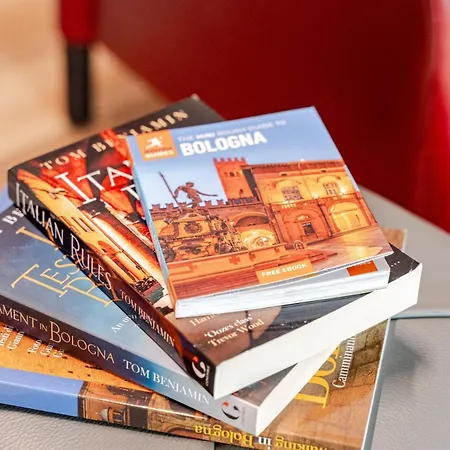 Апартаменты Deluxe Fine Art Historic Centre *