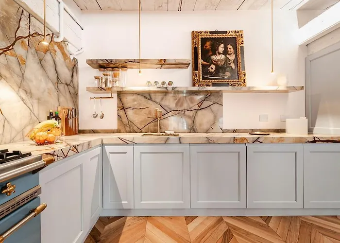 Apartament Deluxe Fine Art Historic Centre